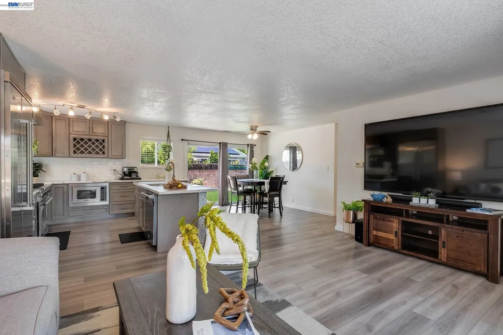 4763 Piper Street Fremont CA 94538