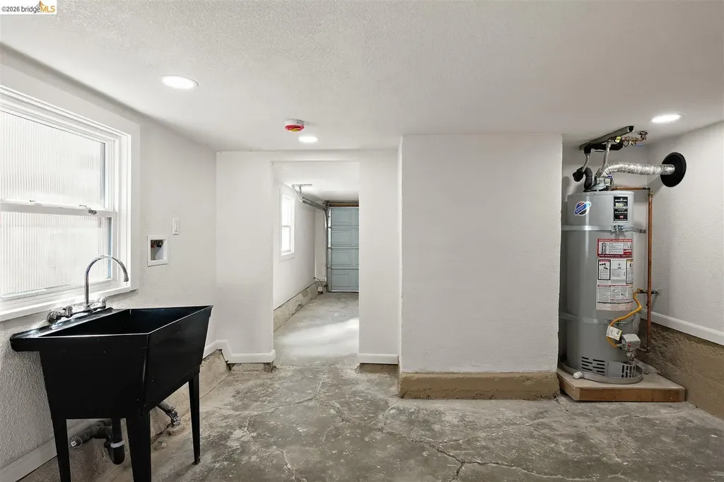 3534 68th Avenue Oakland CA 94605