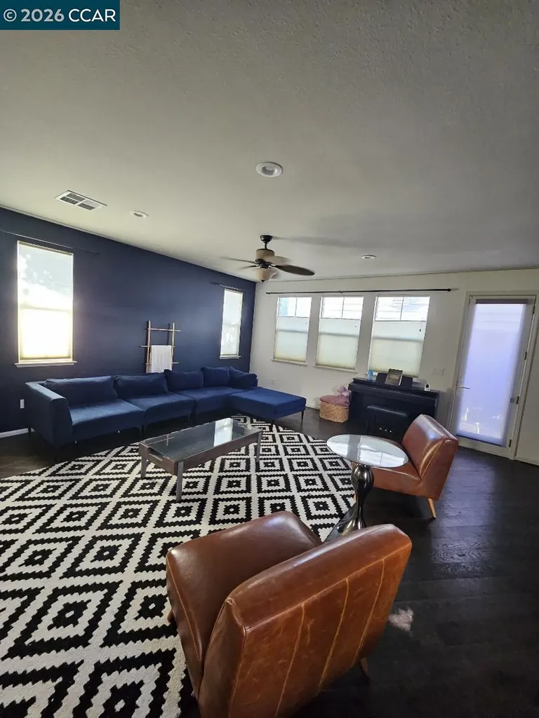 67 Standley Court Pittsburg CA 94565