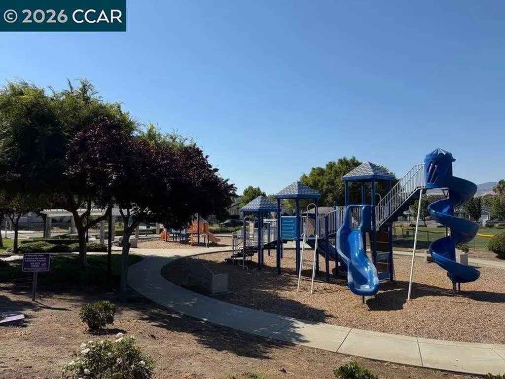67 Standley Court Pittsburg CA 94565