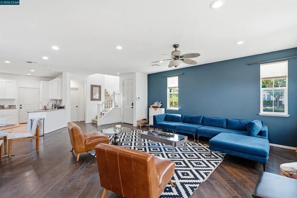 67 Standley Court Pittsburg CA 94565