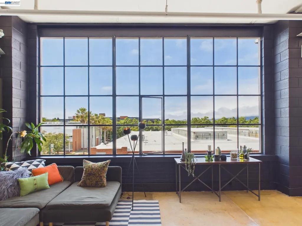 4053 Harlan Street Emeryville CA 94608