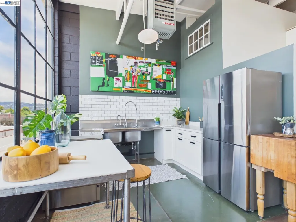 4053 Harlan Street Emeryville CA 94608