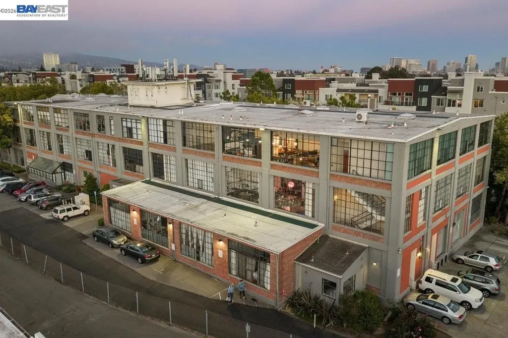 4053 Harlan Street Emeryville CA 94608