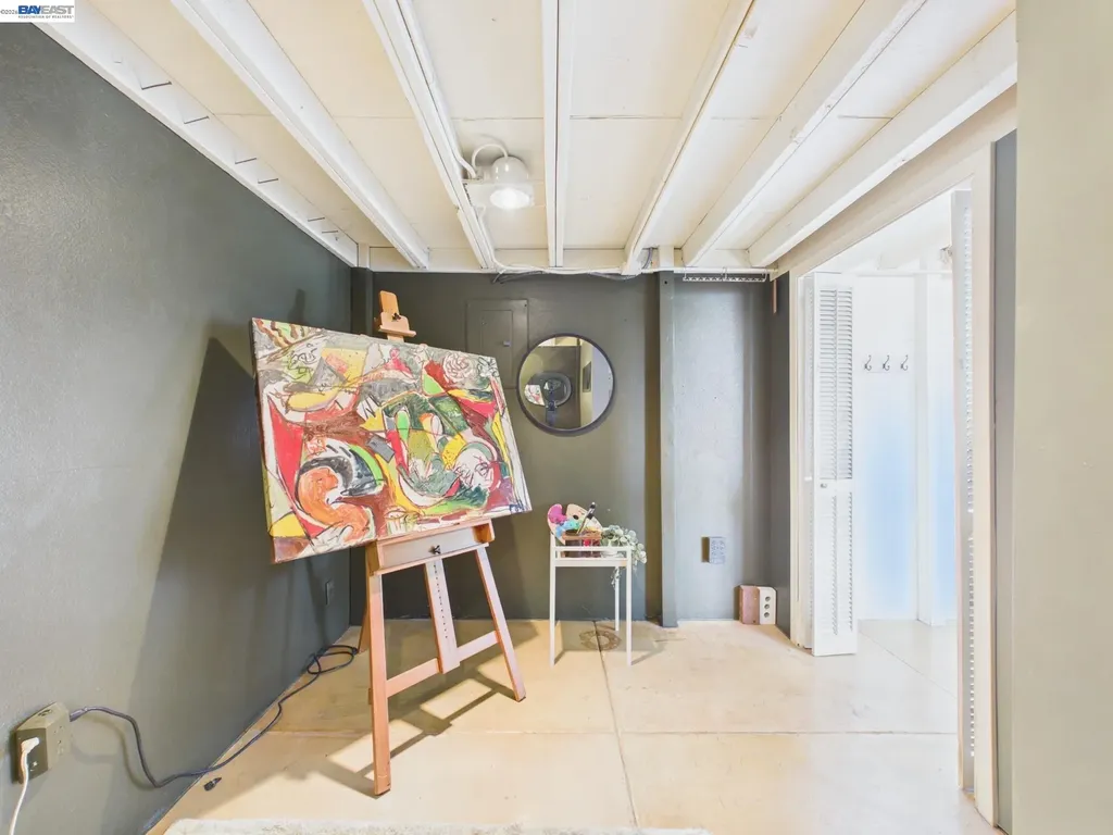 4053 Harlan Street Emeryville CA 94608