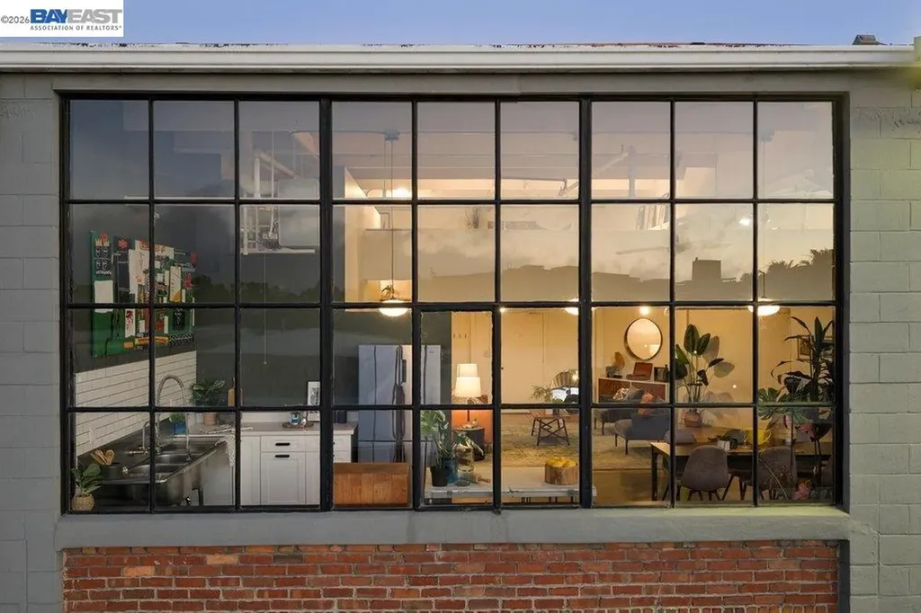 4053 Harlan Street Emeryville CA 94608