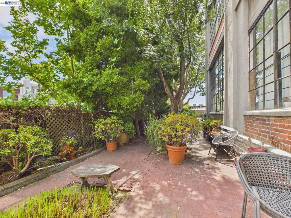 4053 Harlan Street Emeryville CA 94608