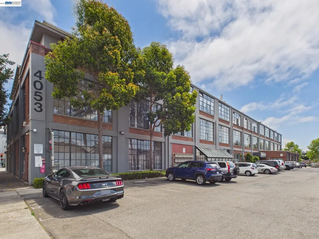 4053 Harlan Street Emeryville CA 94608