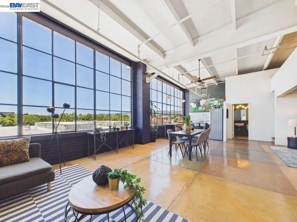 4053 Harlan Street Emeryville CA 94608