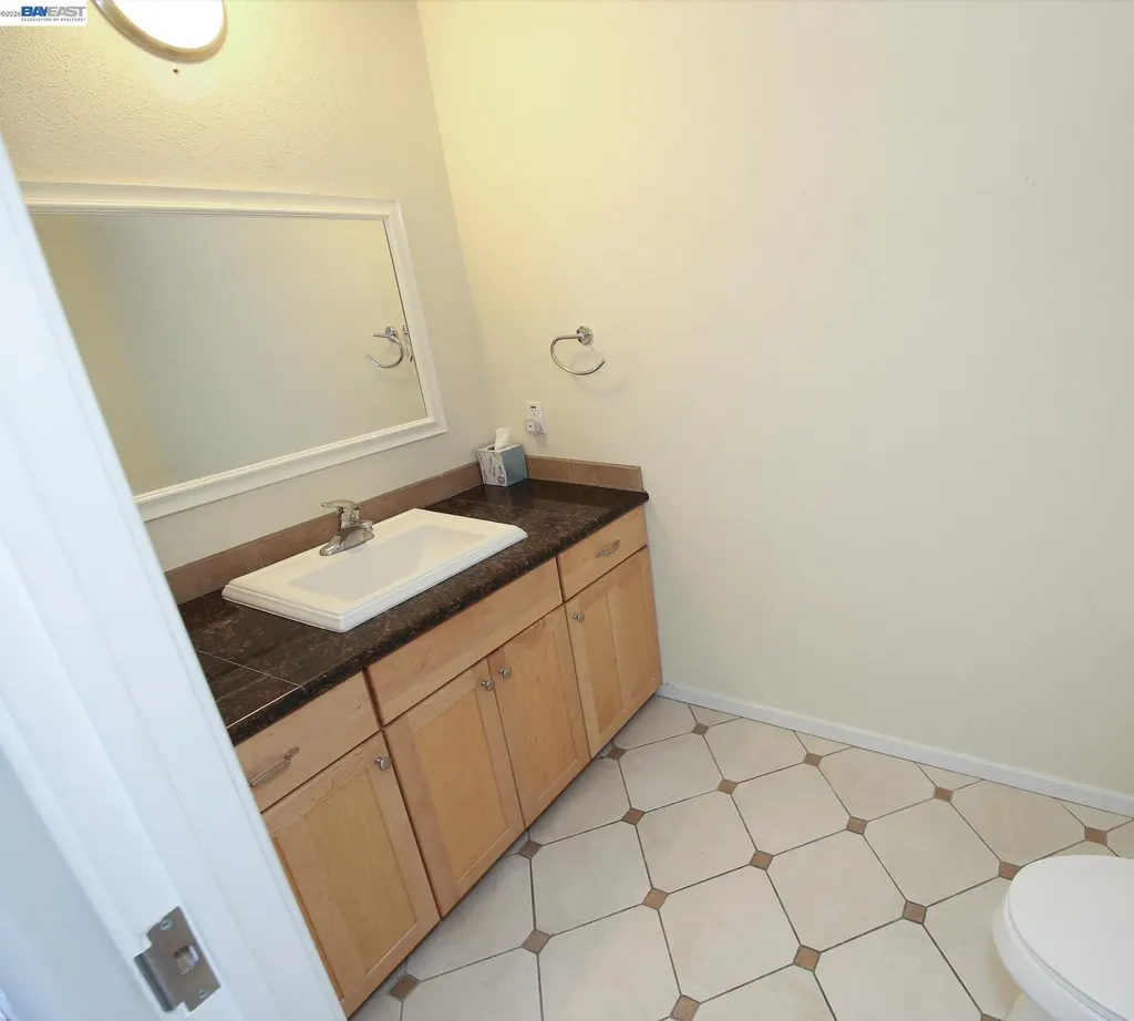 425 28th Street Oakland CA 94609