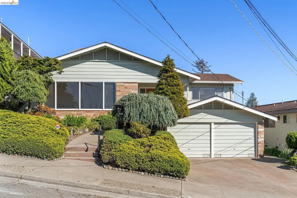 4120 Rhoda Oakland CA 94602