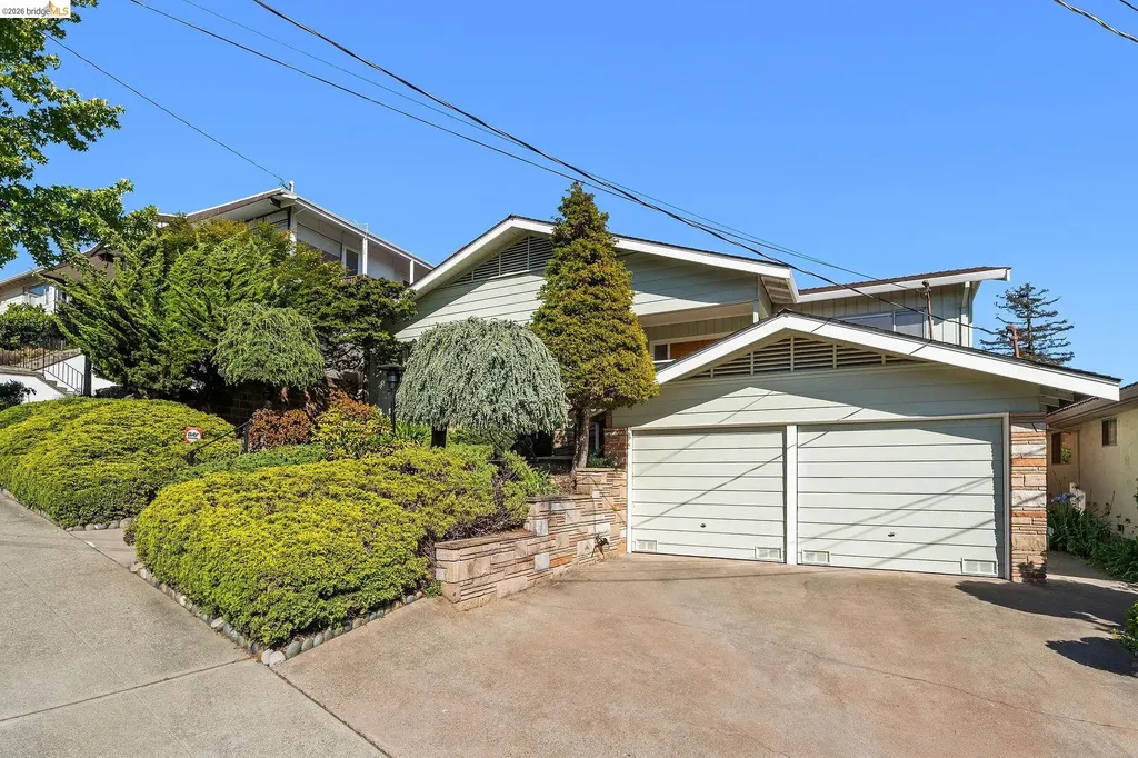 4120 Rhoda Oakland CA 94602