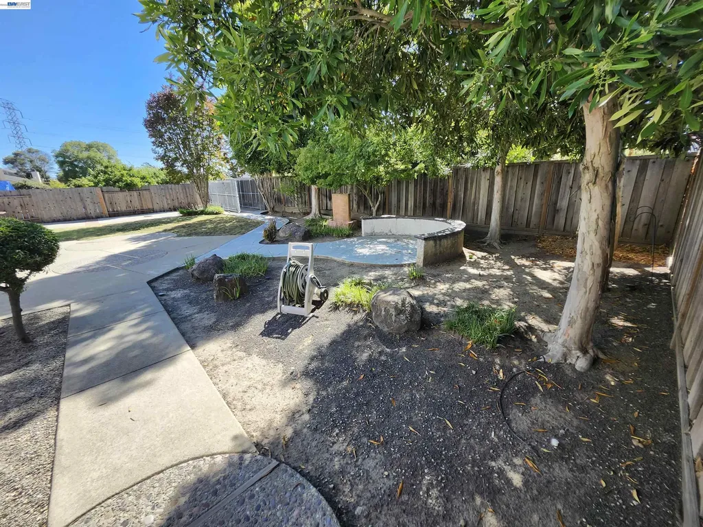 18775 Cavendish Drive Castro Valley CA 94552