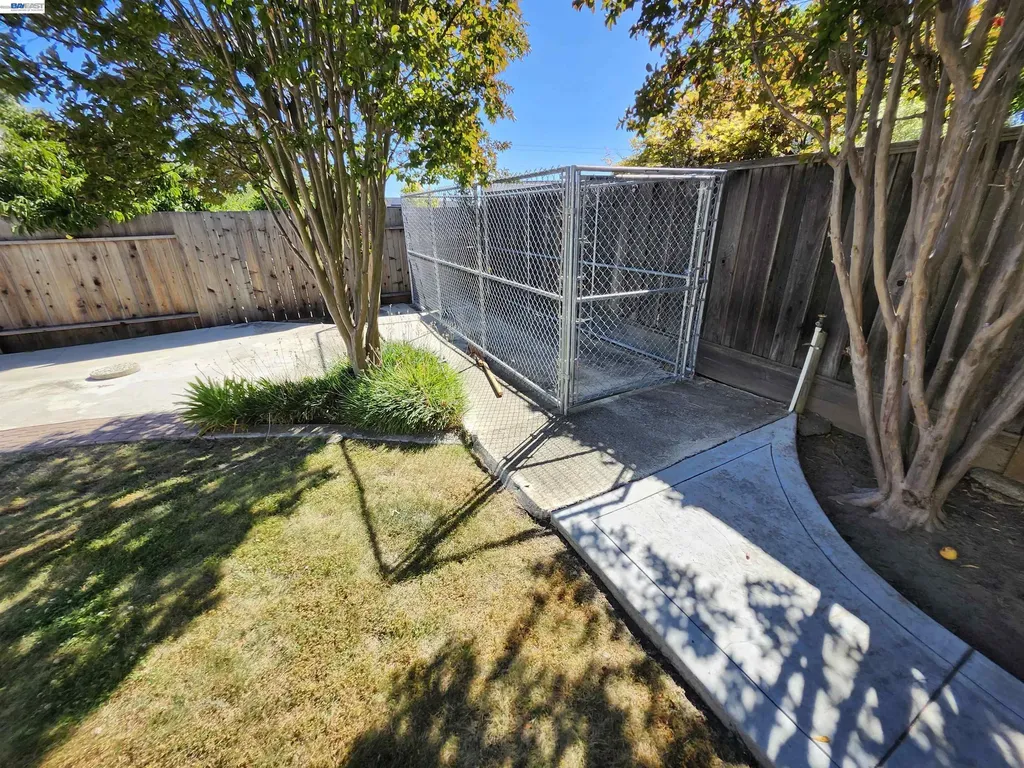 18775 Cavendish Drive Castro Valley CA 94552