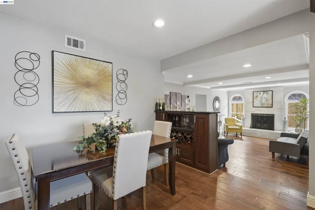 1162 Aberdeen Avenue Livermore CA 94550