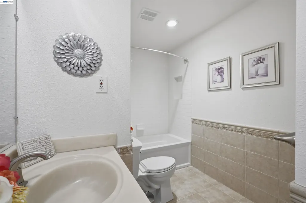 1162 Aberdeen Avenue Livermore CA 94550