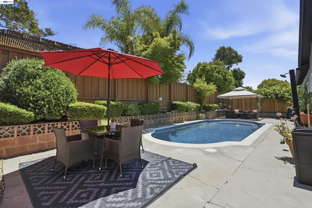 1162 Aberdeen Avenue Livermore CA 94550
