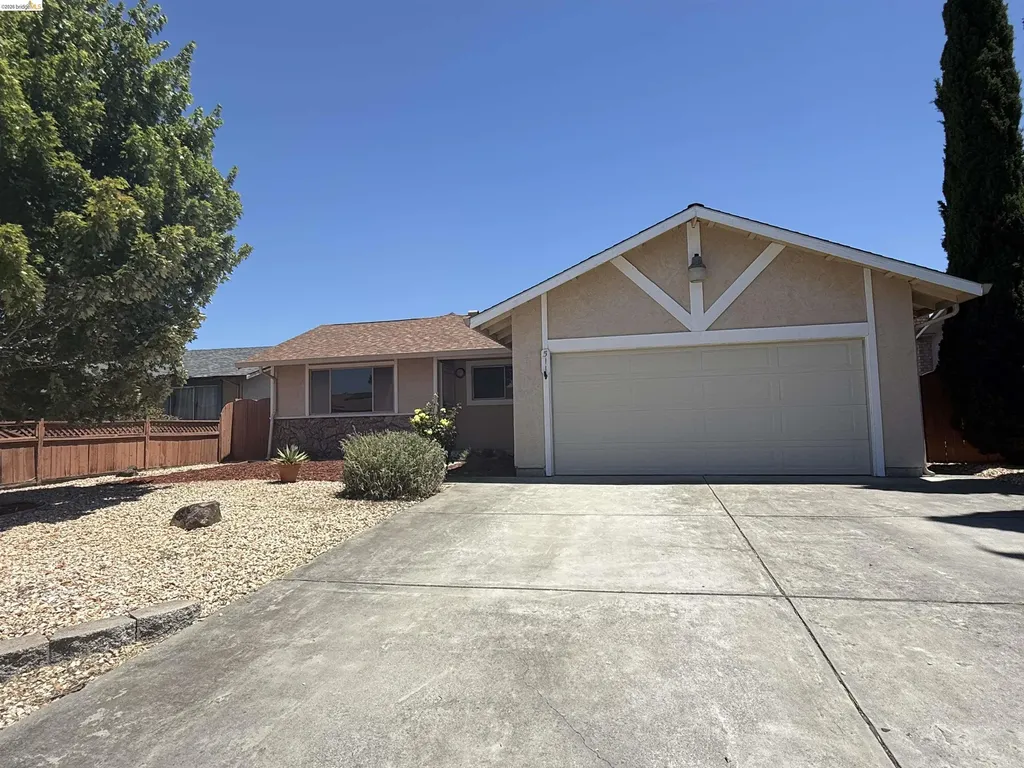 511 El Mar Suisun City CA 94585
