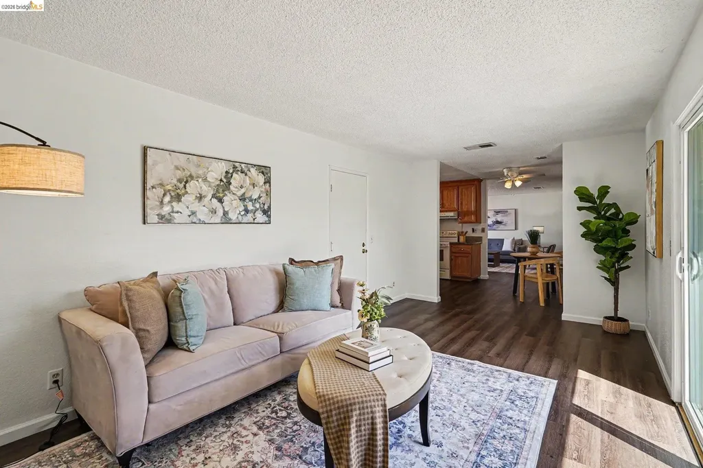 511 El Mar Suisun City CA 94585