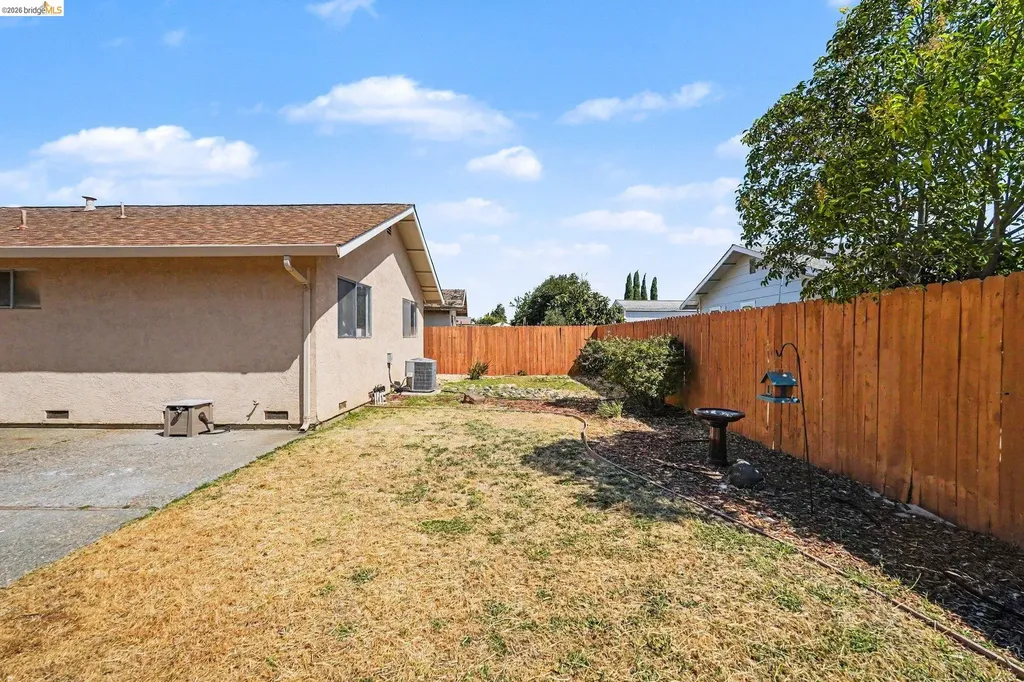 511 El Mar Suisun City CA 94585