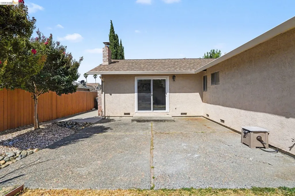 511 El Mar Suisun City CA 94585