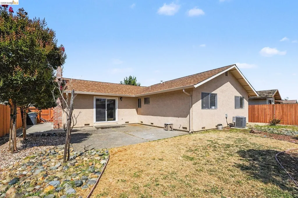 511 El Mar Suisun City CA 94585