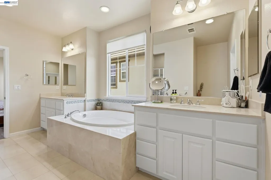 5029 Queensbury Way San Ramon CA 94582