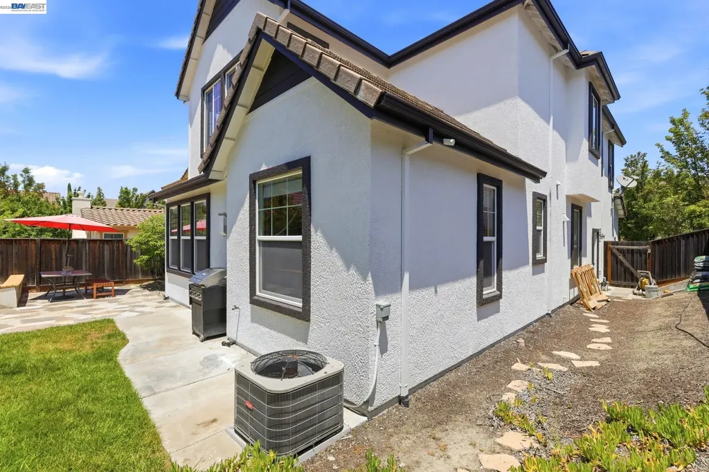 5029 Queensbury Way San Ramon CA 94582