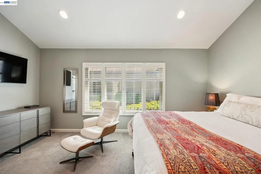 3430 Camanoe Lane Alameda CA 94502