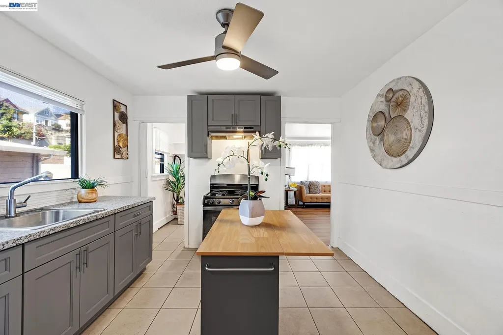 415 Napa Street Vallejo CA 94590