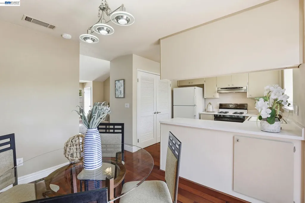 1424 Peachtree Common Livermore CA 94551