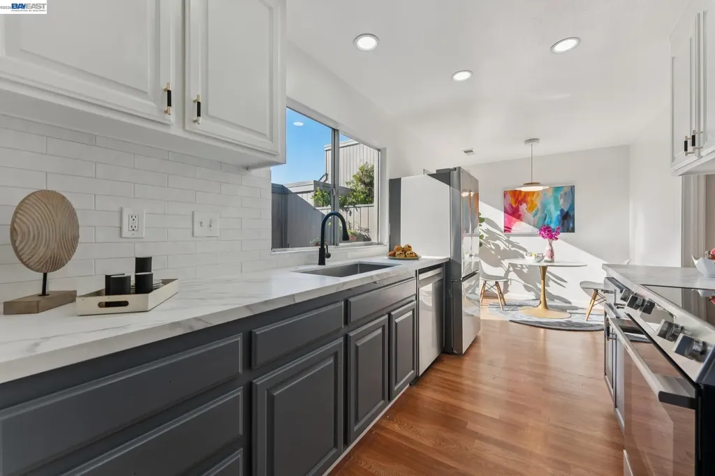 1034 Trellis Lane Alameda CA 94502