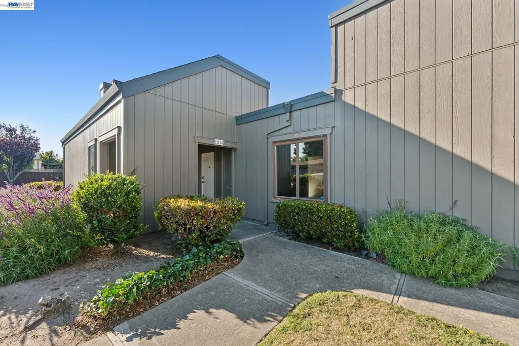 1034 Trellis Lane Alameda CA 94502