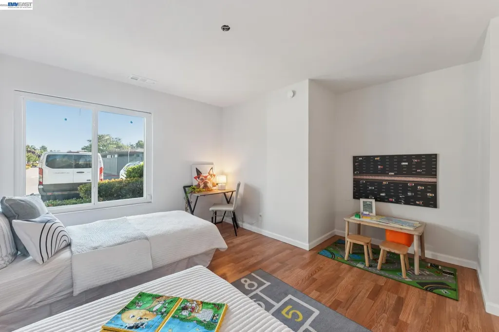 1034 Trellis Lane Alameda CA 94502