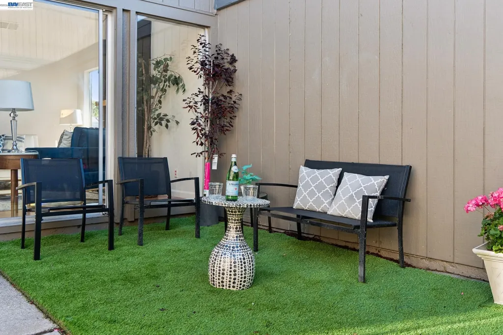 1034 Trellis Lane Alameda CA 94502