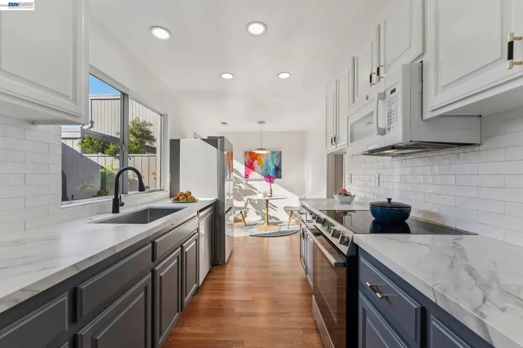 1034 Trellis Lane Alameda CA 94502
