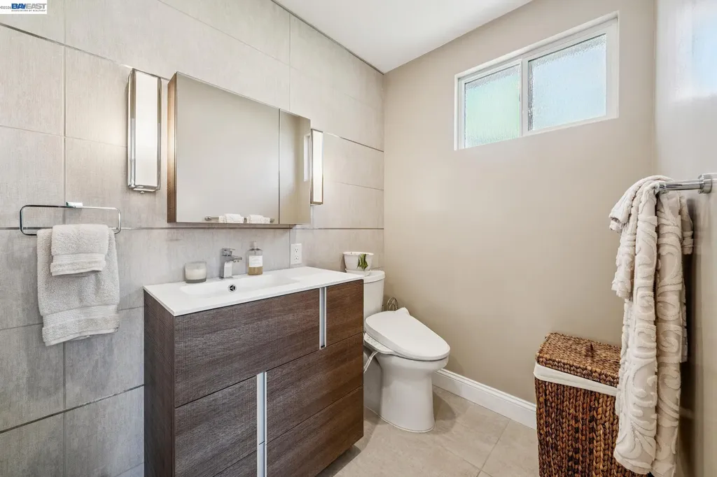 2485 Medallion Drive Union City CA 94587