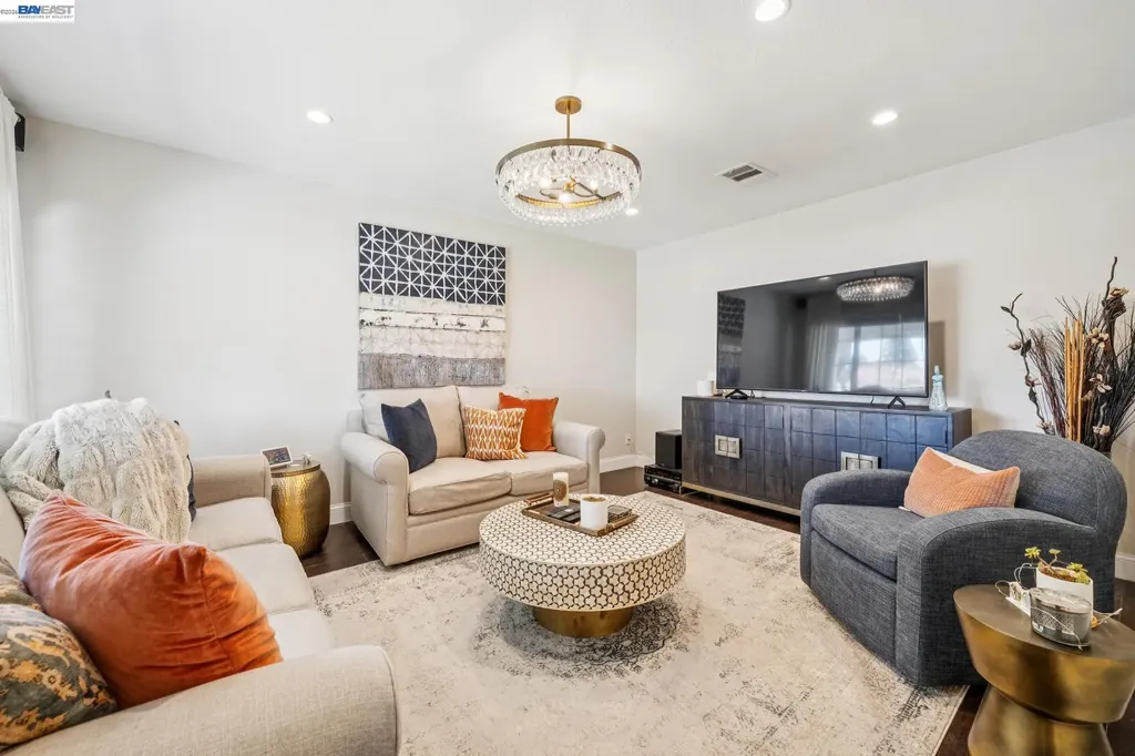 2485 Medallion Drive Union City CA 94587