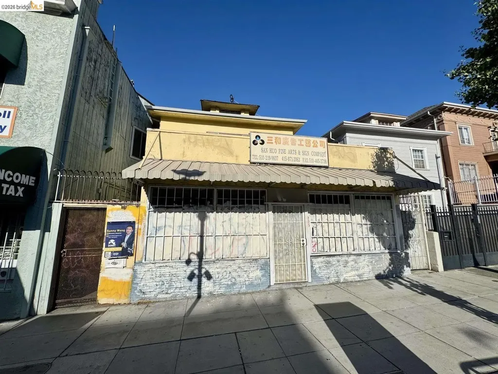 220 International Boulevard Oakland CA 94606