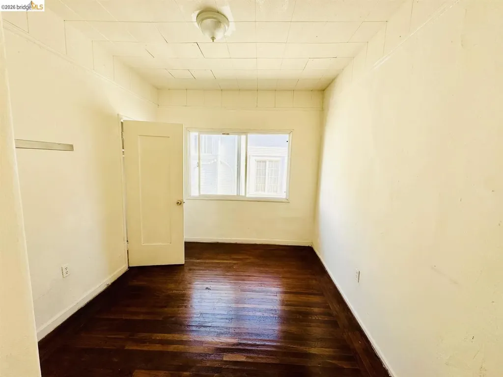 220 International Boulevard Oakland CA 94606