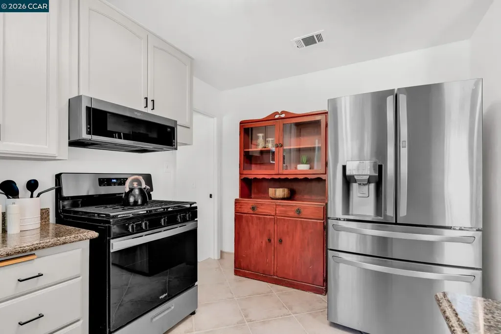 2072 Chalomar Road Concord CA 94518