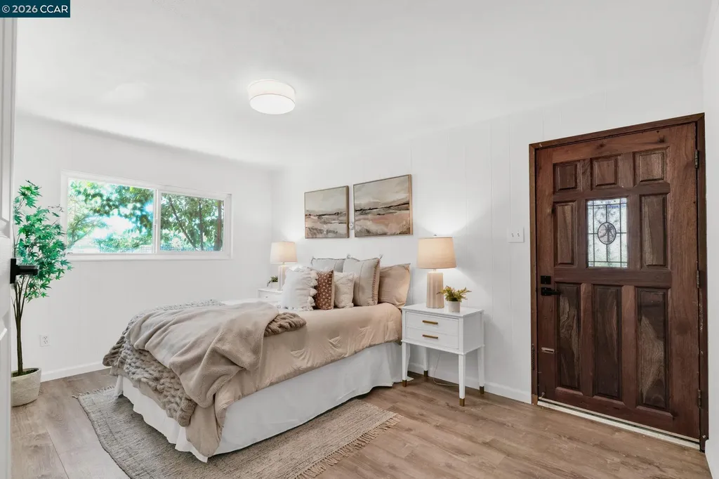 2072 Chalomar Road Concord CA 94518