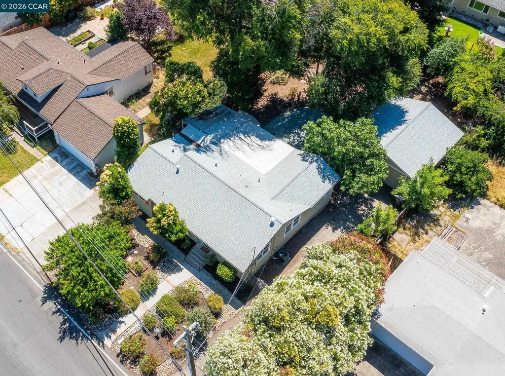 2072 Chalomar Road Concord CA 94518