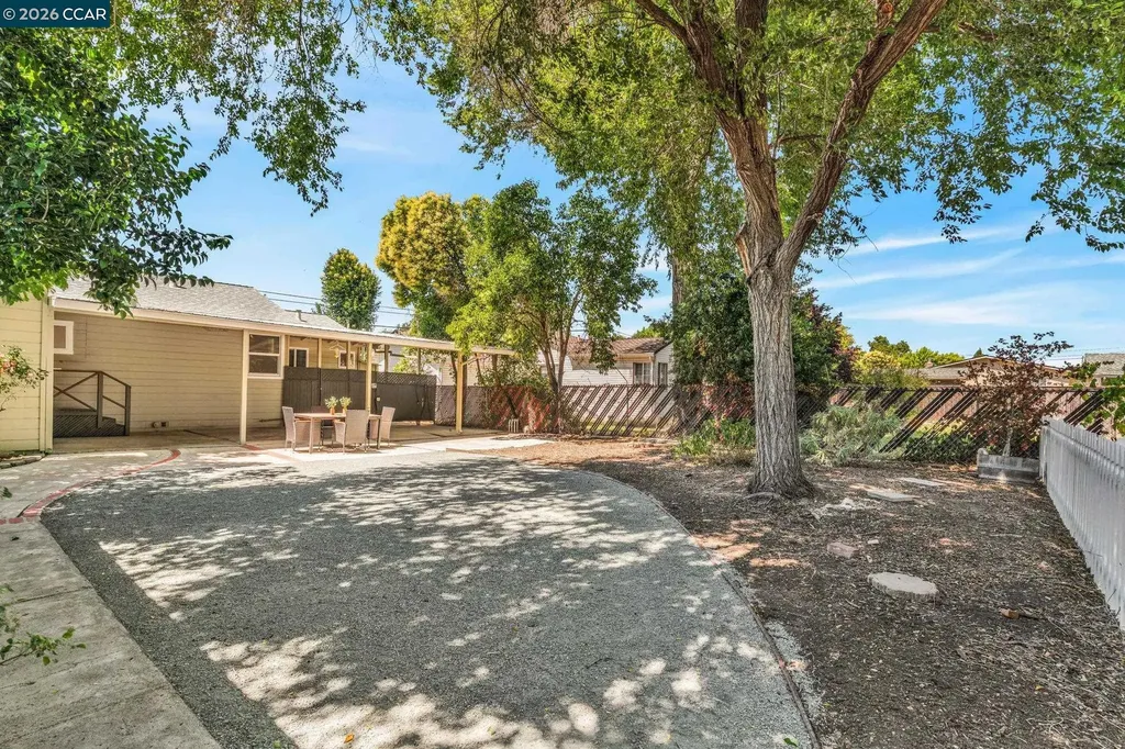 2072 Chalomar Road Concord CA 94518