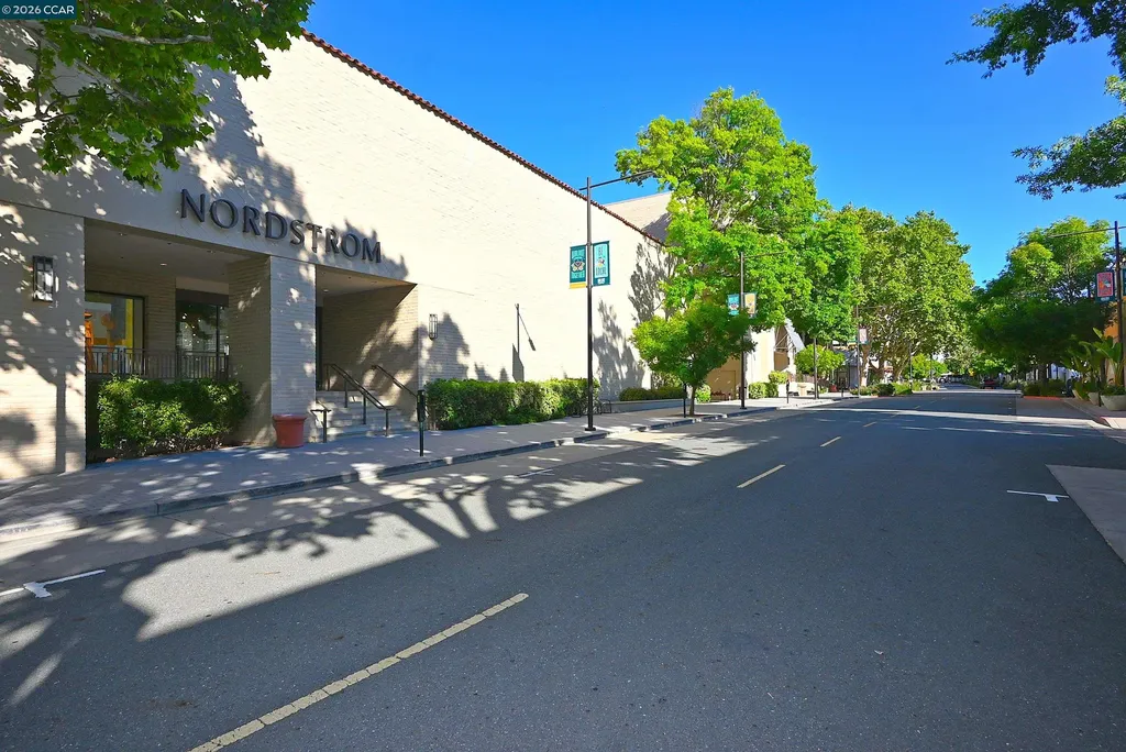 1761 Tice Valley Boulevard Walnut Creek CA 94595