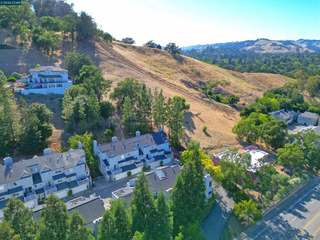 1761 Tice Valley Boulevard Walnut Creek CA 94595