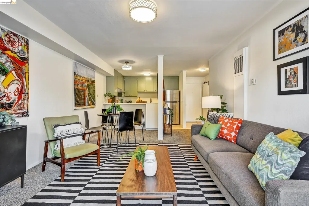 425 Orange Street Oakland CA 94610