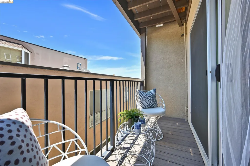 425 Orange Street Oakland CA 94610