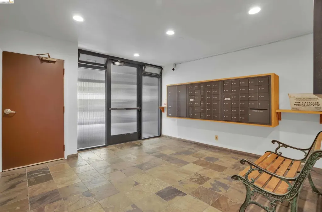 425 Orange Street Oakland CA 94610