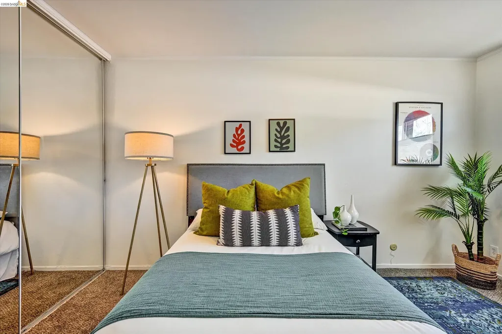 425 Orange Street Oakland CA 94610